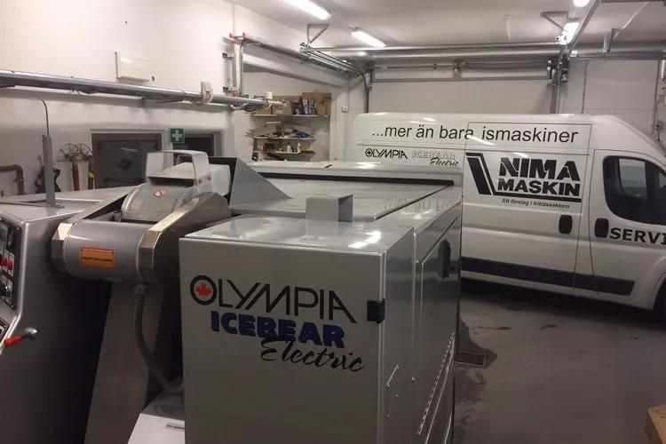 Nima Maskins verkstad med Olympia Icebear Electric